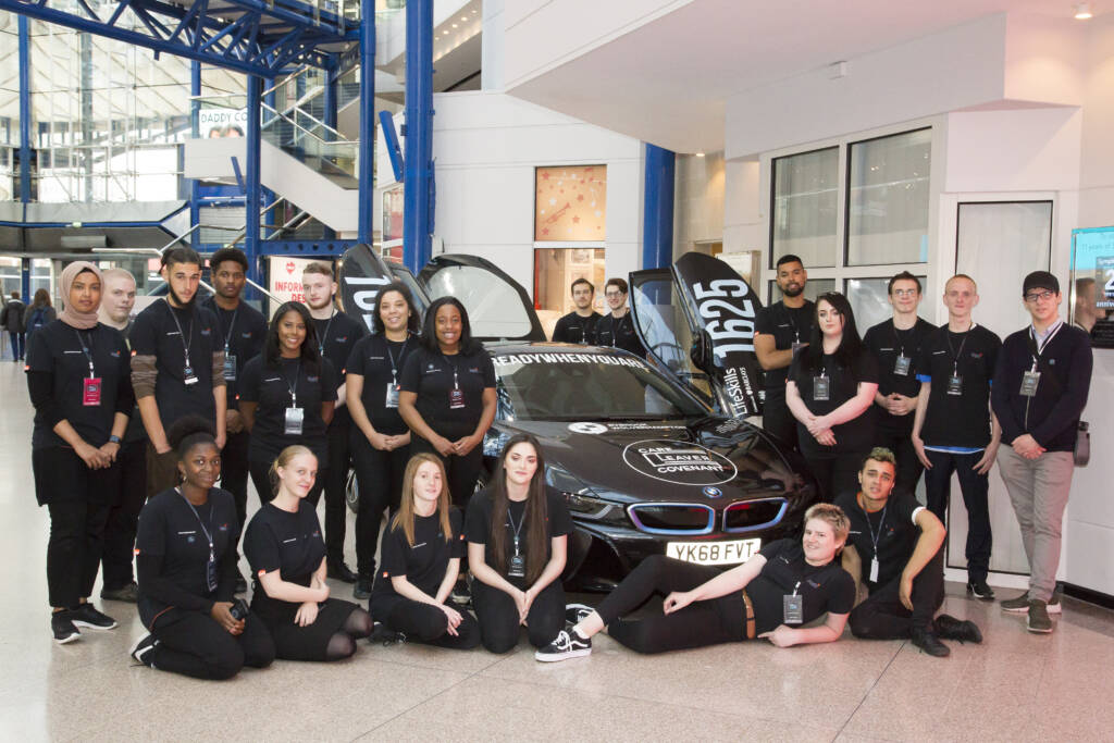 ©Mathew Growcoot 
0121 517 0019
07941 682 901  pictures@newsdogmedia.co.uk  www.mathewgrowcoot.com